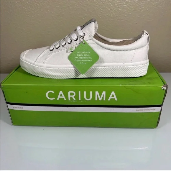 Cariuma OCA Canvas Sneakers / Lace -up - Picture 5 of 7